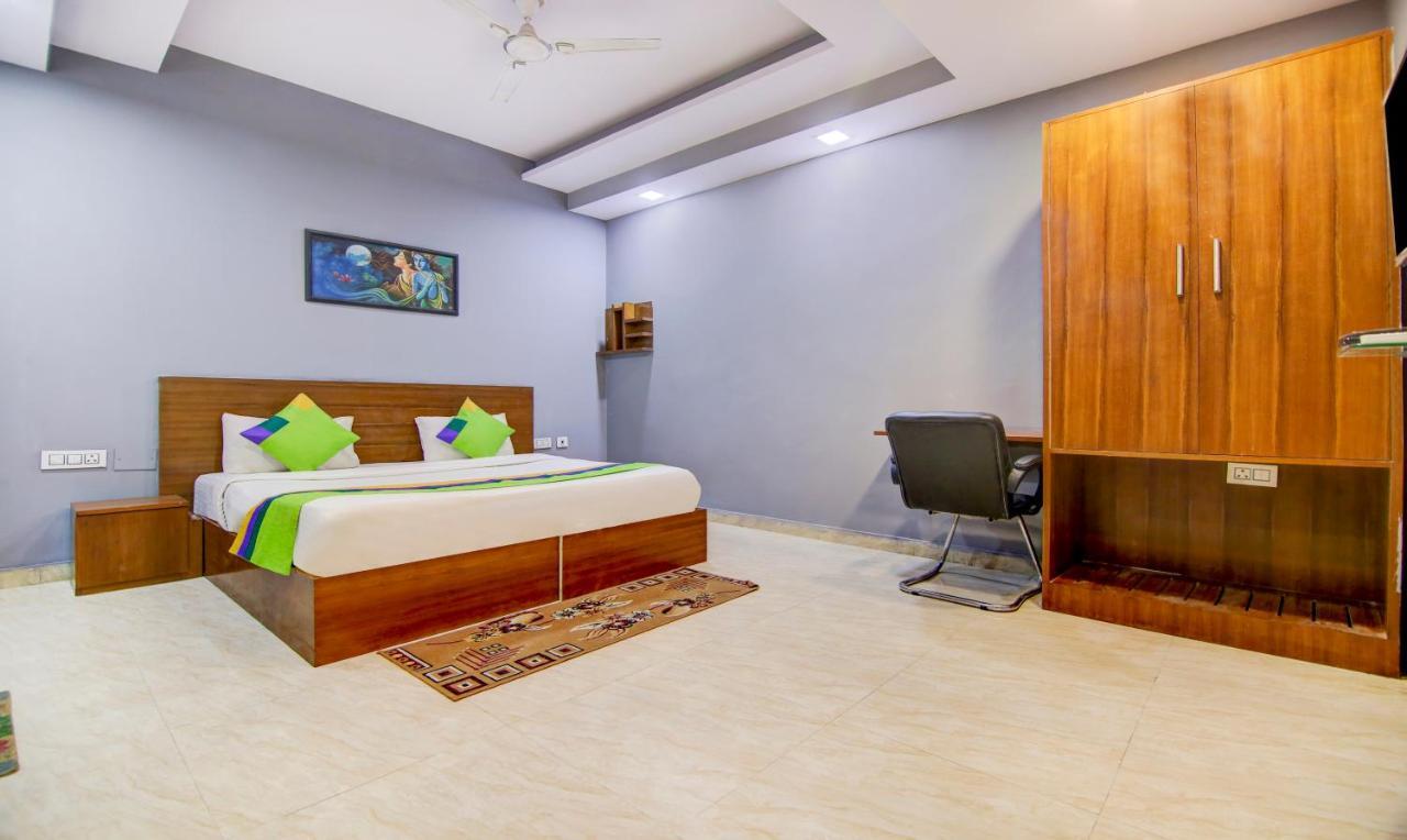 Treebo Trend Aashiyana Paradise Badshahpur Buitenkant foto
